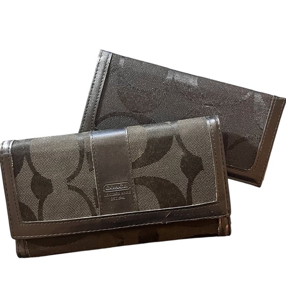 Coach Handbags - Coach Black Classic Wallet with Check Book Holder